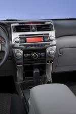 Toyota 4Runner 2010 года